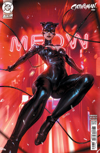 Catwoman #80 Cover C - Derrick Chew